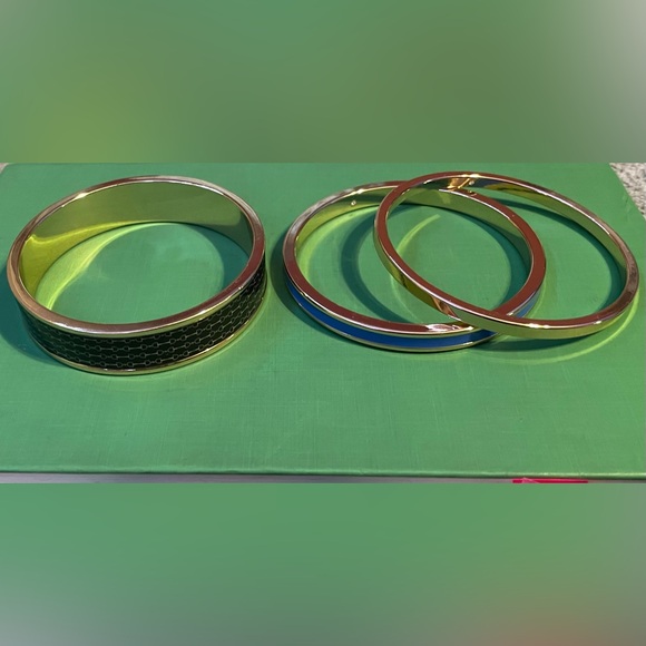 3 gold bangles, brand new, never worn. - Picture 2 of 6